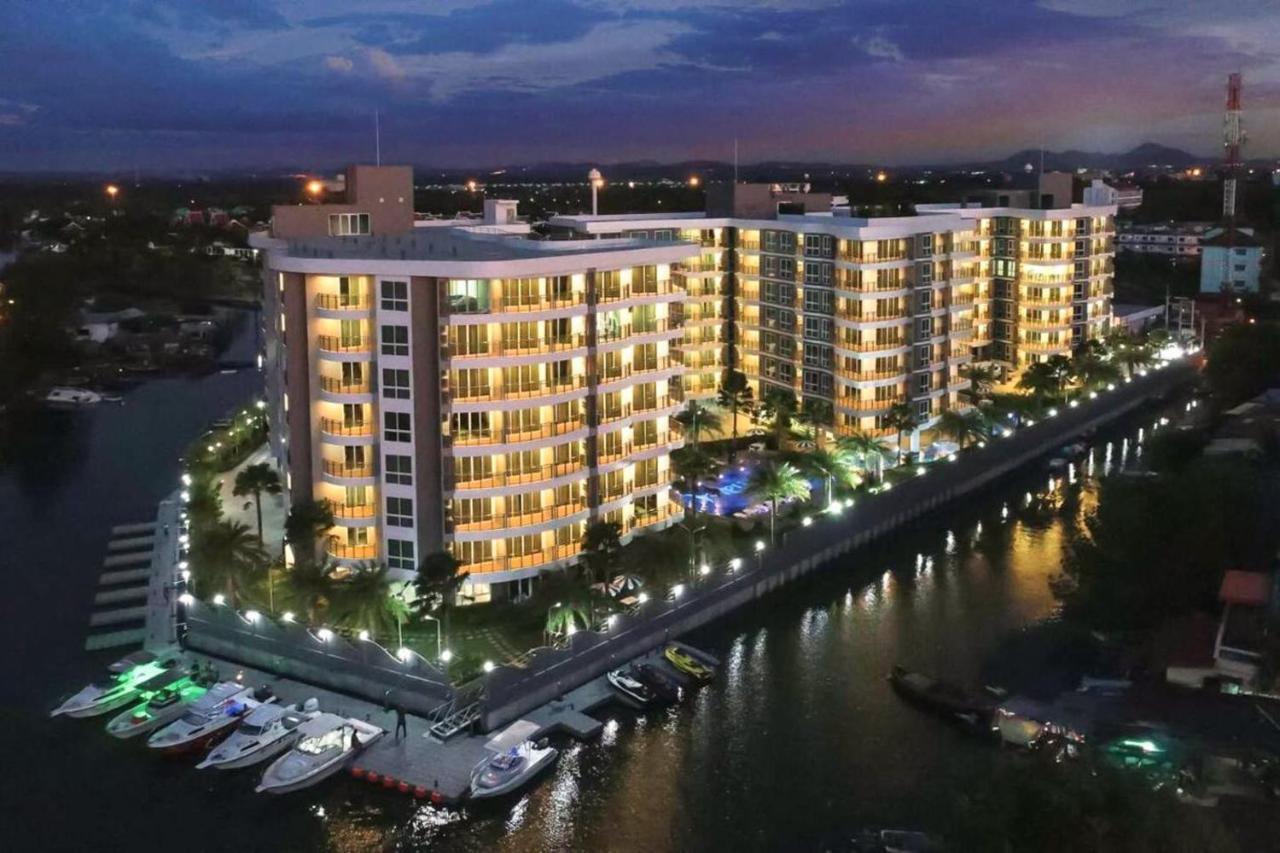 Whale Marina Condominium نا جومتين المظهر الخارجي الصورة